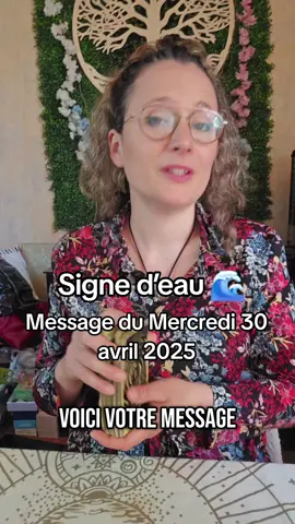 #pourtoi #tiragedecarte #cartomancie 