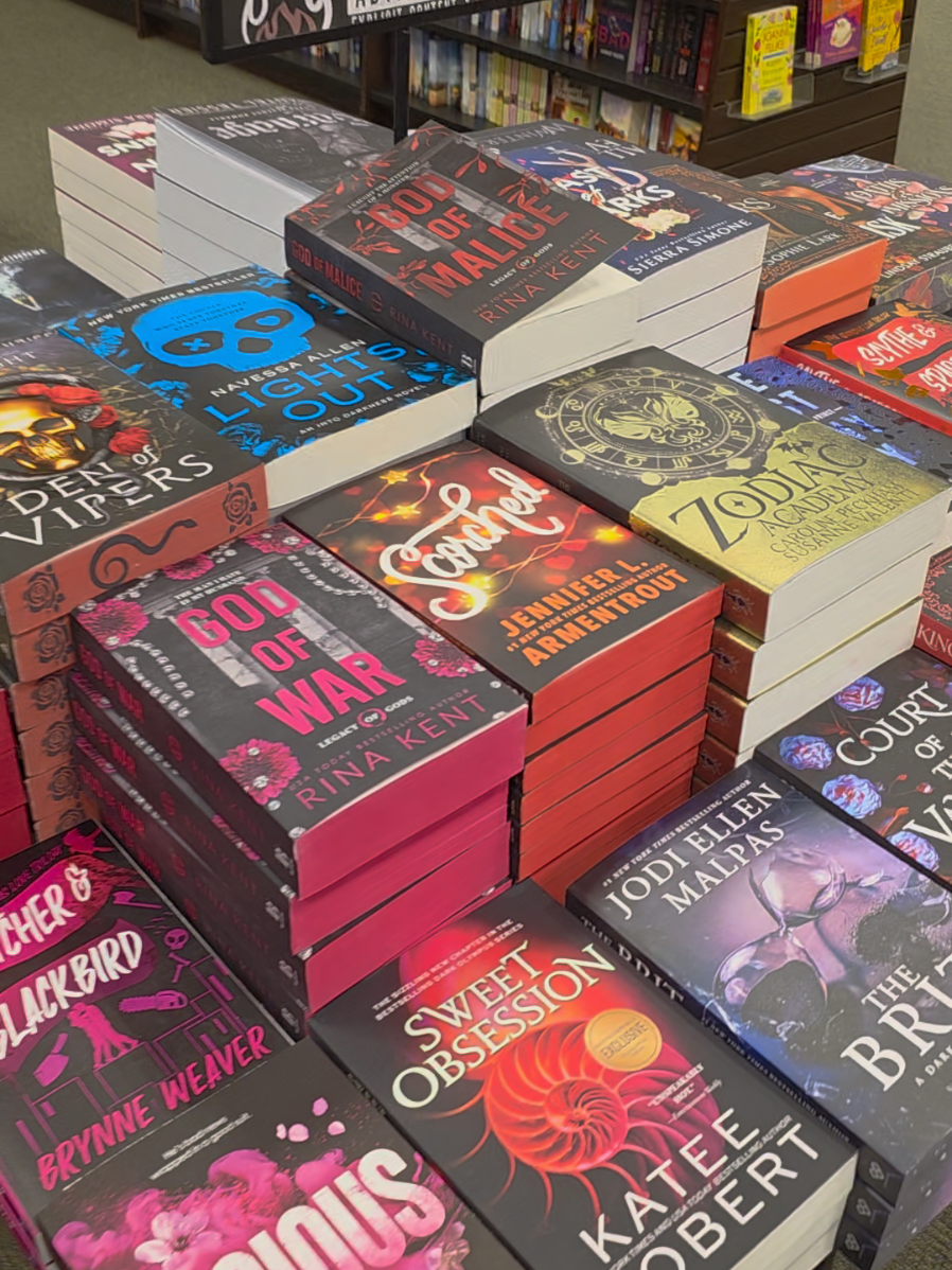 #BookTok #book #smut #books #darkromancereads 