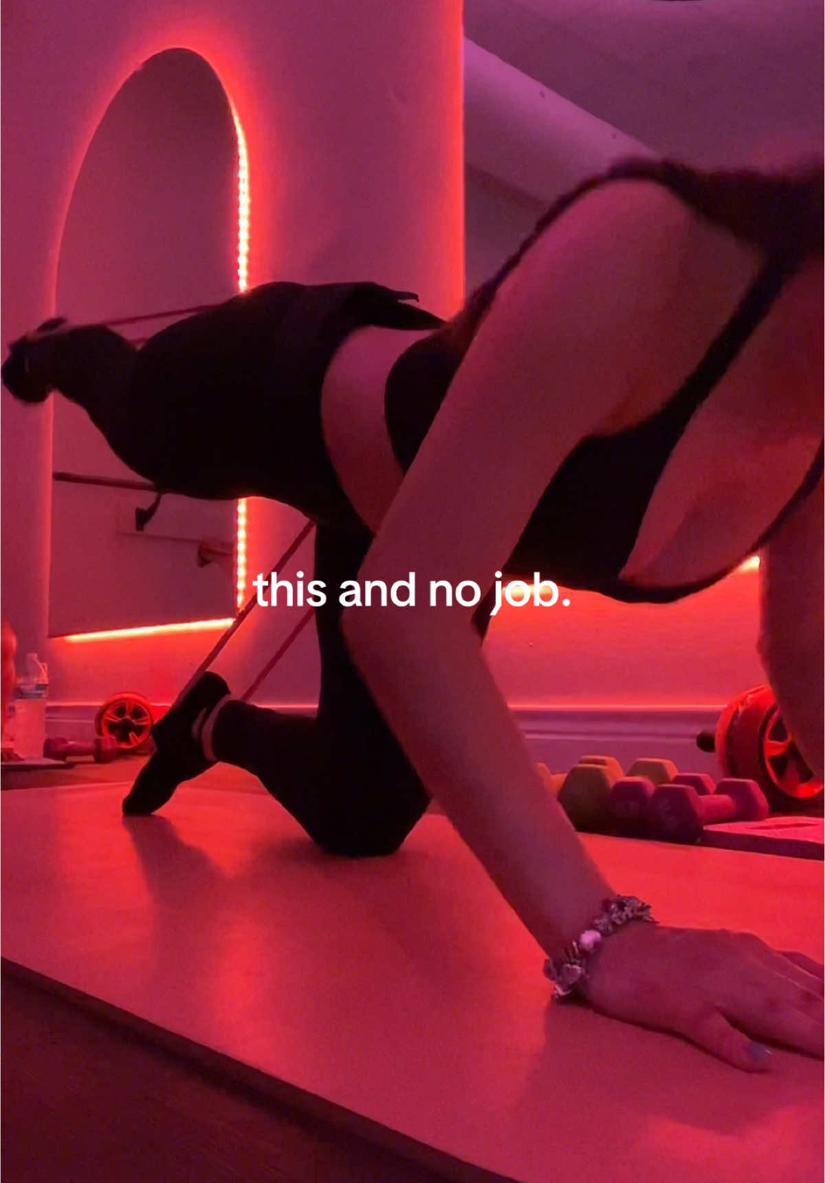 this is your sign to quit your job✨ #pilates #matpilates #hotmatpilates #heatedworkout #pilatesprincess #pilateshumor 