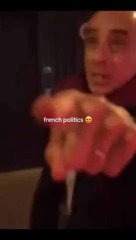 #politique #politiquefrancaise #meme #les_memes_francais #jo2024 #marseille #rene #melenchon #pecresse #pourtoi 