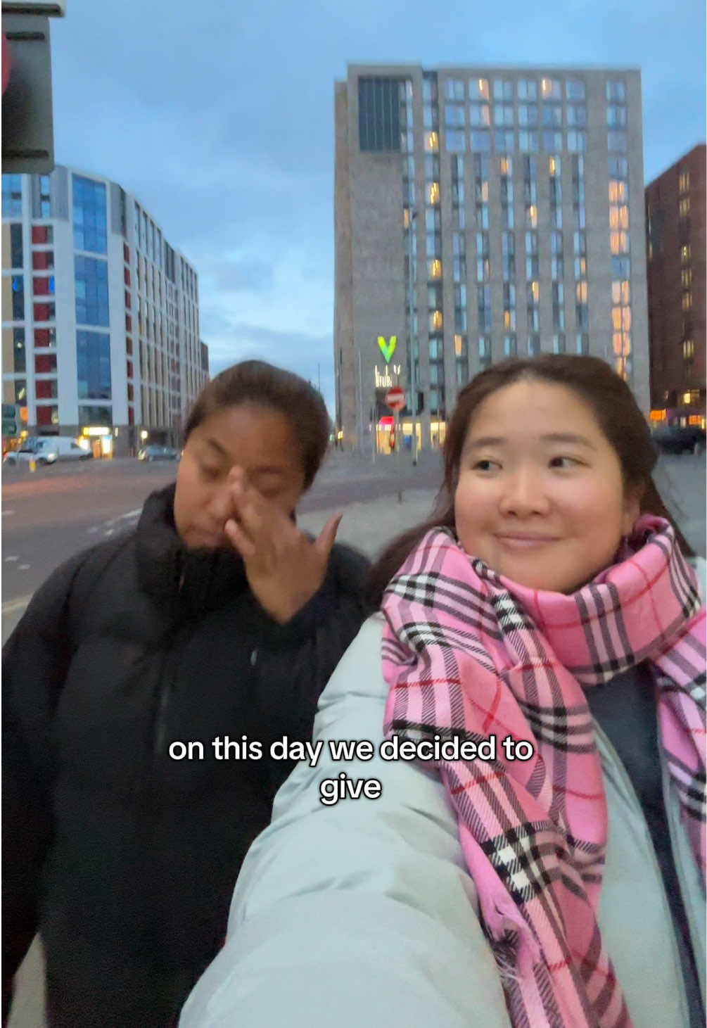 in our exploring-school-clubs era 🧘‍♀️ #wlw #wlwcouple#uk #studyabroad #Vlog #tiktoksg #tiktokuk #internationalstudent 