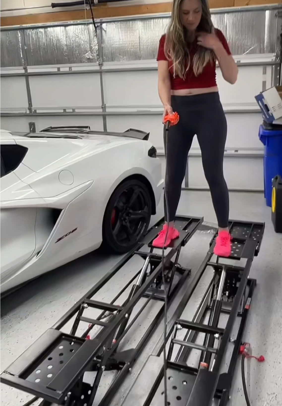 I freaking love this lift!! Supercar easy to use and store.  #fypシ #fyp #DIY #cargirl #automotive #carmods #corvette 