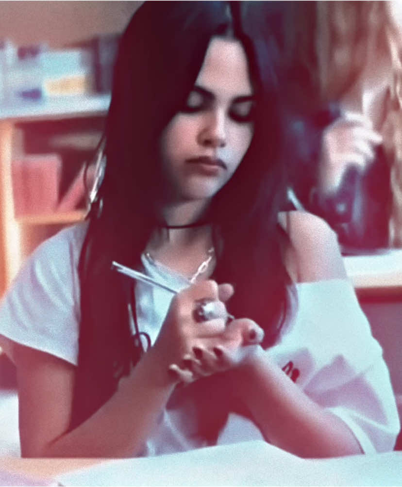 so glad to be a fear street and ariana fan at the same time🙏 scp: me+s4t4nic_ cc: jadewesthamburger presets:k6logers #christyrenault #christyrenaultedit #fearstreet #fearstreet1988 #promqueen #fs #fearstreetedit #fearstreetpromqueenedit #fearstreetpromqueen #arianagreenblatt #arianagreenblattedit #fyp #viral #videostar #vsp #netflix #am 