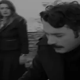 من ظروف الوقت قلبي ماعرف درب السلامة❣️👩‍🦯#الارض_الطيبة #مسلسل_الارض_الطيبة #طارق_ديالا_زيدان_ايمن_عدنان_مروان #اكسبلورexplore #طارق_ديالا😢🤍 #من_ظروف_الوقت_قلبي_ماعرف_درب_السلامه  #مسلسلات_تركية 