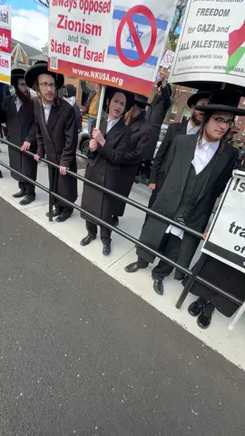 Protesting against  #zionism and #Bengvir in #Flatbush #NYon Sunday, April 27, 2025