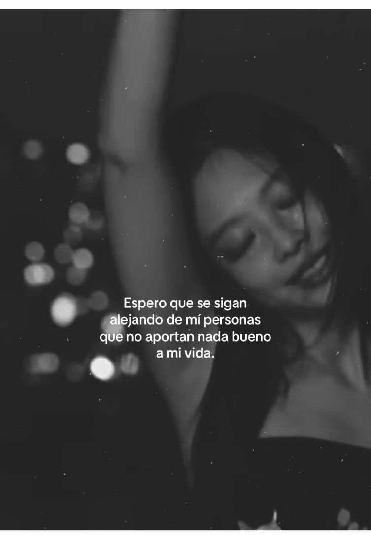 #JENNIE || Ya tengo ideas. #jennie #blackpink   #fypシ゚   #tiktok   #saquenmedelflop 