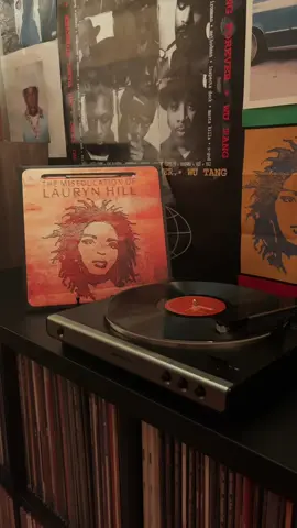 Ex-Factor - Ms. Lauryn Hill                                     #themiseducationoflaurynhill #rnb #neosoul #laurynhill #vinyl #vinylcollection #fyp #exfactor 