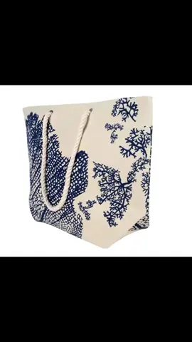 Leaf Print Tote Bags. Beach Bags, Birthday Trip, Vacation, Cruise, Pocketbook. #GiGiLiveLoveLife #Summer #beach #spring #handbag #fyp #fypシ 