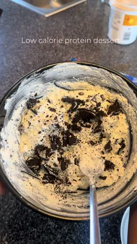 for all my girlies on a calorie deficit with a sweet tooth, only 4 ingredients this was fire #fyp #caloriedeficitmeals #protein #Fitness #nutrition #GymTok #creatorsearchinsights 