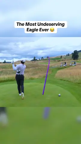 How? 😭 @Sam Heung Min Golf @Taco Golf @ToomsGolf  #golf #lukekwon #golftok #golfeagle #golfclips #golftiktok #golfer #progolfer #funnygolf #golflife #golfswing 
