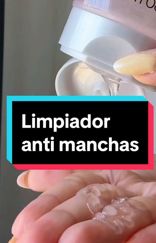 No es fácil hallar un jabón facial de farmacia, pero este de @L’Oréal Paris me encantó 😶‍🌫️😶‍🌫️🩷🩷 #annieliz #skincare #skin #beauty #lorealparis #limpiadorfacial #cleanser #facecare #acidoglicolico #niacinamida #belleza #productreview #beautyblogger 