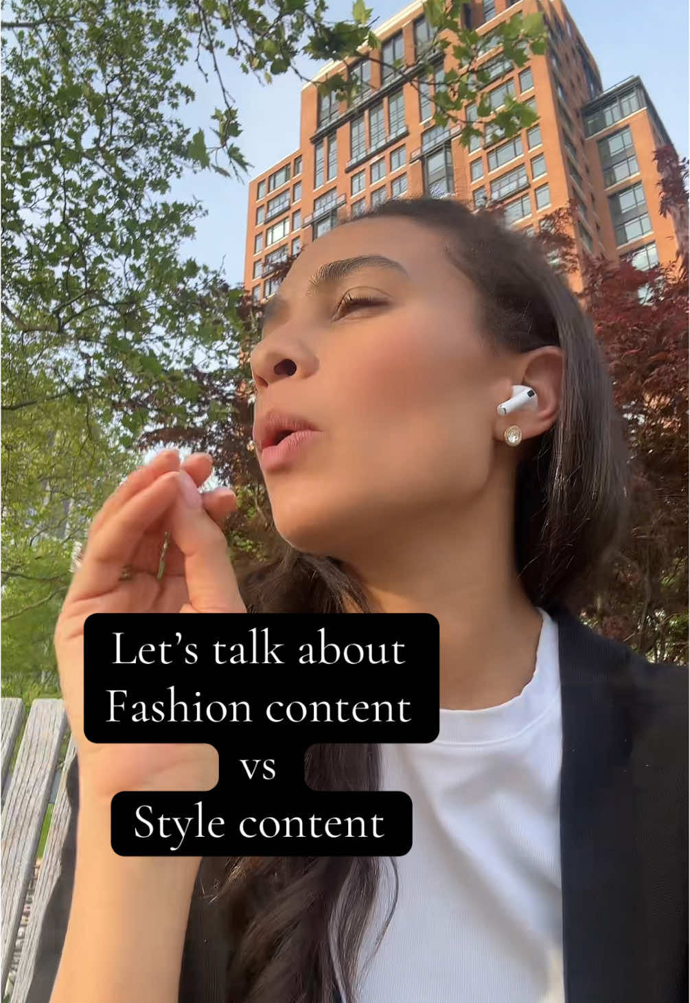 Long way of saying style content is the content I’m looking for theee days #style #fashion #trends #fashioninfluencer #styleinfluencer @Andrea Ricci love your style🤍
