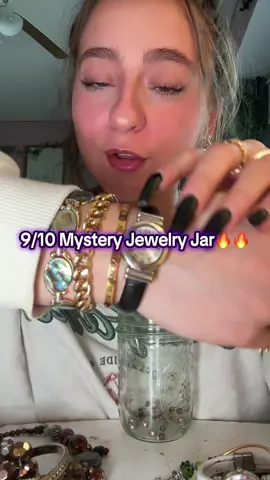 I just love jewelry🤓🤓 #mystery #mysterybox #mysterybag #mysteryjewelry #jewelery #gold #silver #bracelet #necklace #unboxing #haul #asmr #jewelerytok #trending #mysteryjewelry #bellahuffey #bracelet #neckalace #ring #coachwatch #rolex 