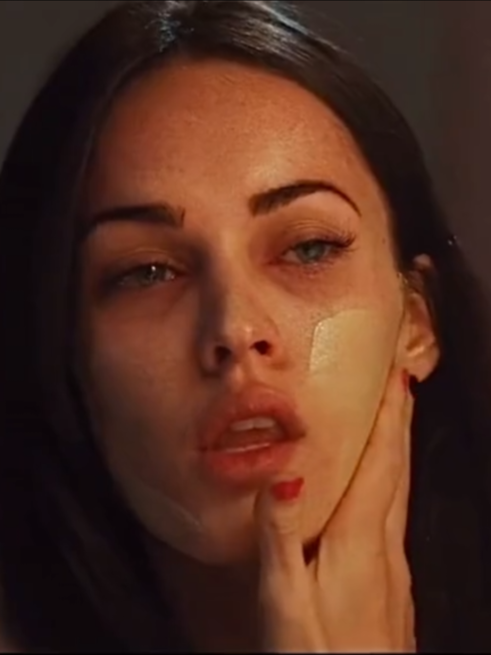 They are both beautiful but Megan has a different vibe. #meganfox #madisonbeer #fpy #beauty #00s #mogger 