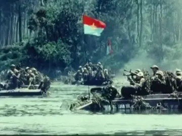 30/04. khi tiếng súng im , nhung lòng người vẫn đau đáu khúc hành quân dang dở . ' mùi cỏ cháy ' chẳng bao giờ tắt trong tim người ở lại . 30/04/2025 tròn 50 năm các anh đã nằm lại cho độc lập tự do ngày hôm nay #muicochay #hashtag #giaiphongmiennam3041975 #maimaituoi20 #dieubinh #xuhuong #10500 