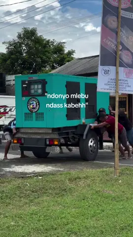 kaos putih ruwed🗿 #soundsystem #storysoundsystem #fypシ #aeromaxproduction 