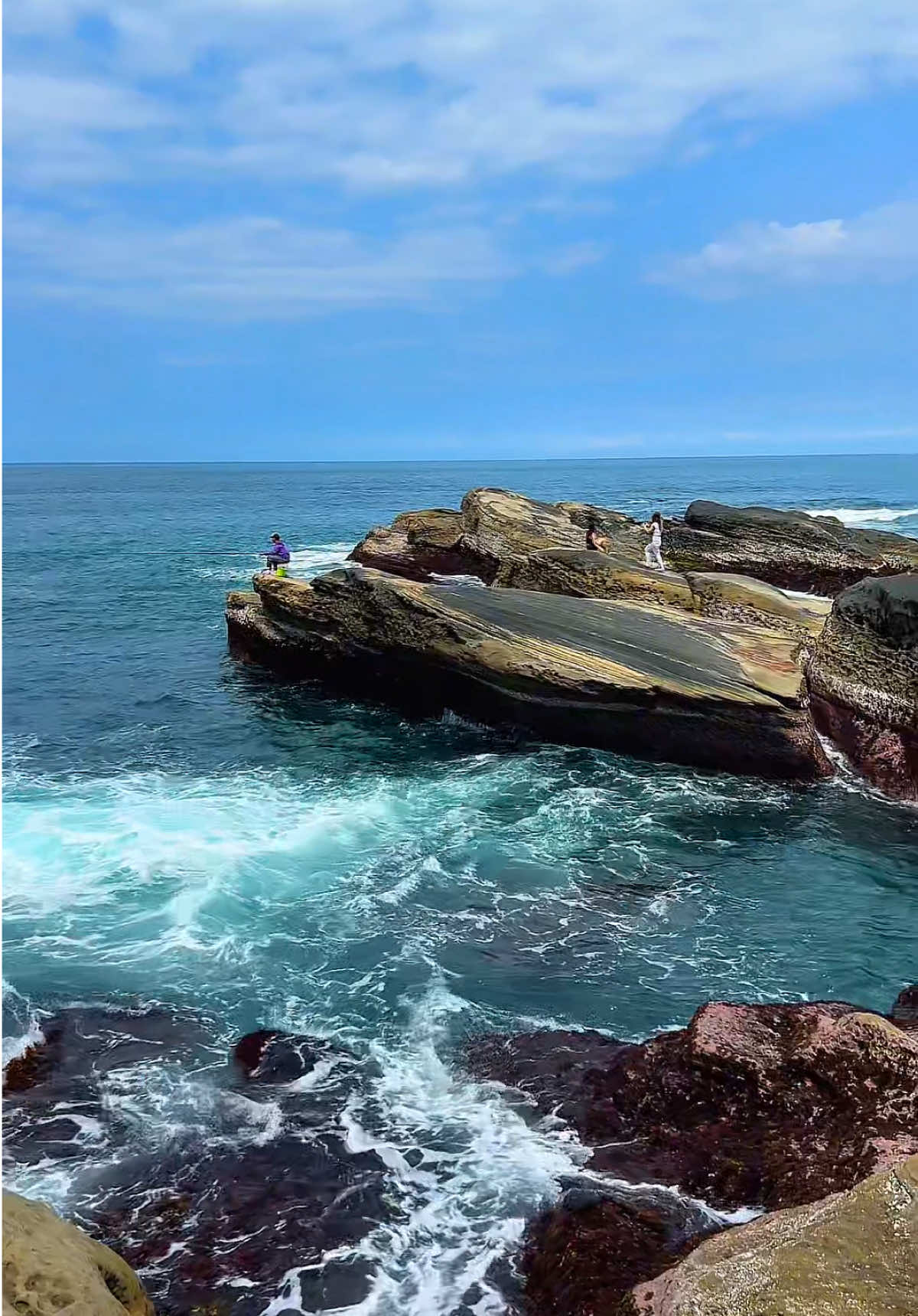Vit_Sea 🌊😍 📍Badouzi 八斗子,Keelung #bluesky #beautifulview #sea #vitaminsea #enjoylife #badouzi #keelung_taiwan🇹🇼 