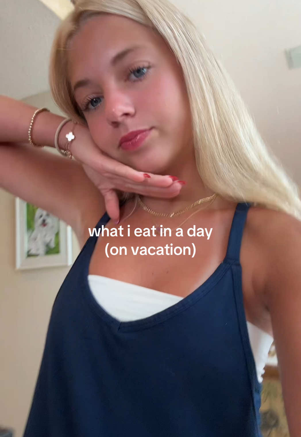 only thing keeping me on track @Goldi AI Calorie Tracker #fyp #whatieatinaday #wieiad #caloriedeficit #food #vacation #calorietracker #relatable 