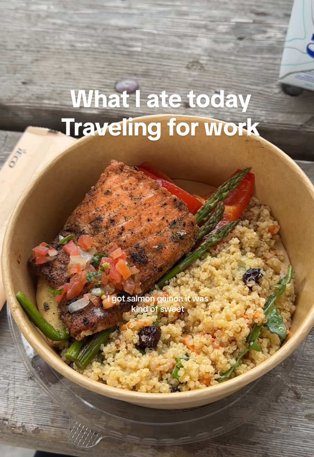 What I ate today on set in Canada day one! Plus mini vlog 🥗🍓💌 #whatiatetoday #whatieatinaday #traveleats #healthy #healthymeals #healthyeats #mealinspo 