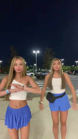 💙💙 #fyp #dance #twin 