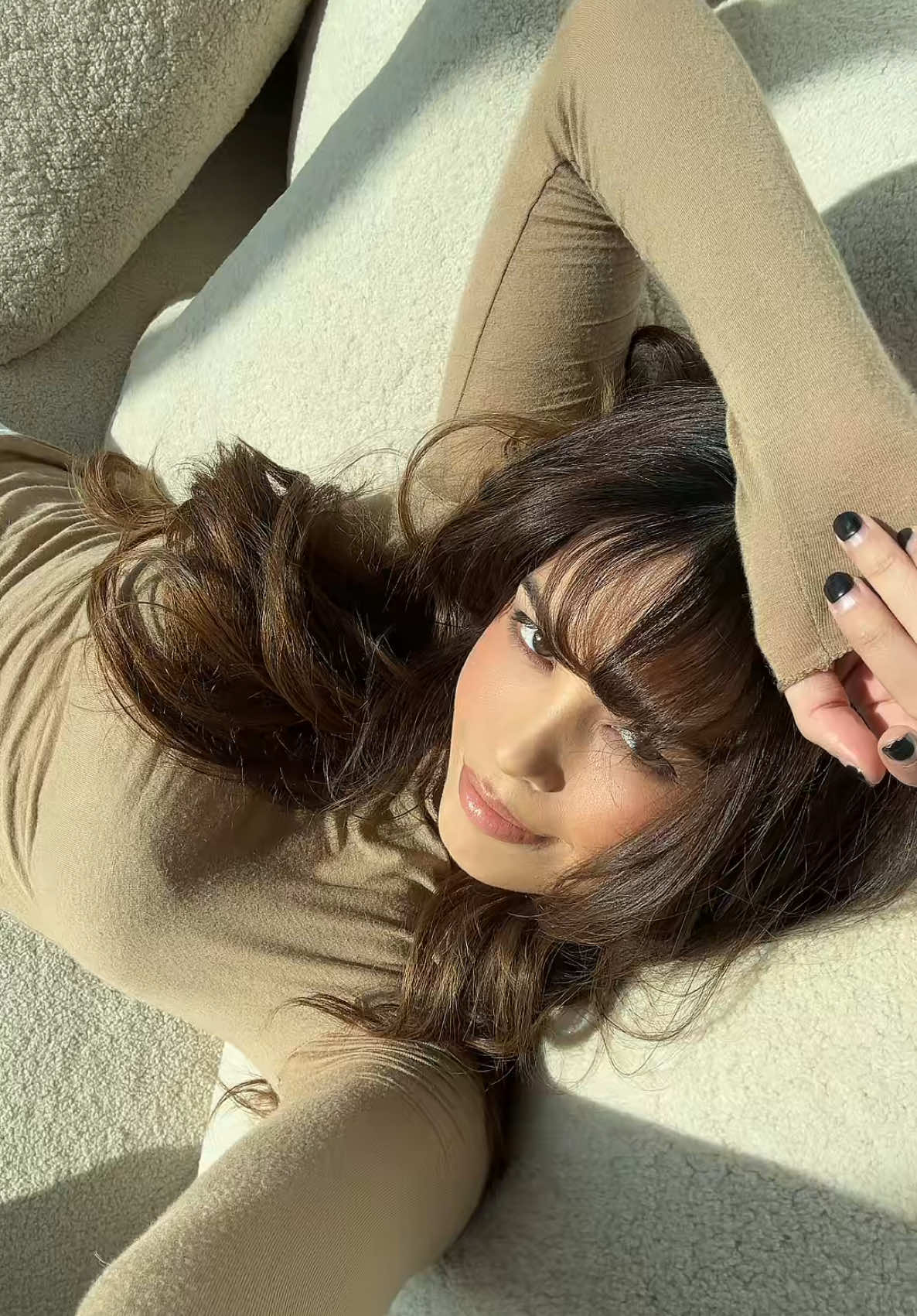 yay or nay to bangs.. I can’t tell if I like them or not lol