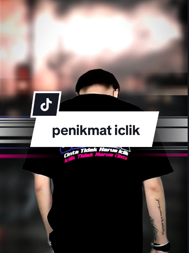 Membalas @kastalanil kaos penikmat iclik bahan katun kombed #kaosdistro #kaosviral 