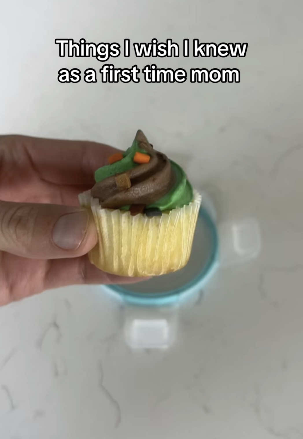 This is genius #hacks #foodhacks #foodies #cupcake #mom #momhacks #dessert #storage #momlife 