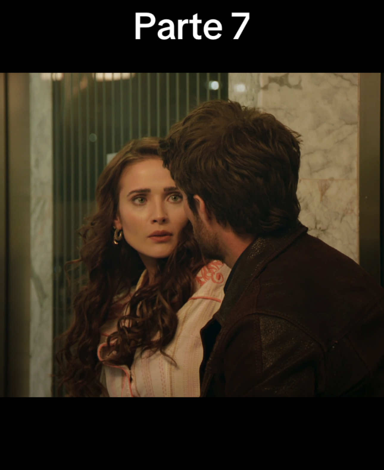 #MeAtrevoAAmarte capítulo 47 parte 7 #kimberlydosramos #rodrigoguirao #cesarevora #marlenefavela #karymelozano #christiandelacampa #mariluzbermudez #horaciopancheri #juanpablogil #arantzaruiz #patydiaz #ignacioguadalupe #sergiomadeigalaspe #jorgegallegos #marcouriel #lisset #rociodesantiago  #reginavillaverde #victorhugovillanueva #telenovelas #fyp #viral 