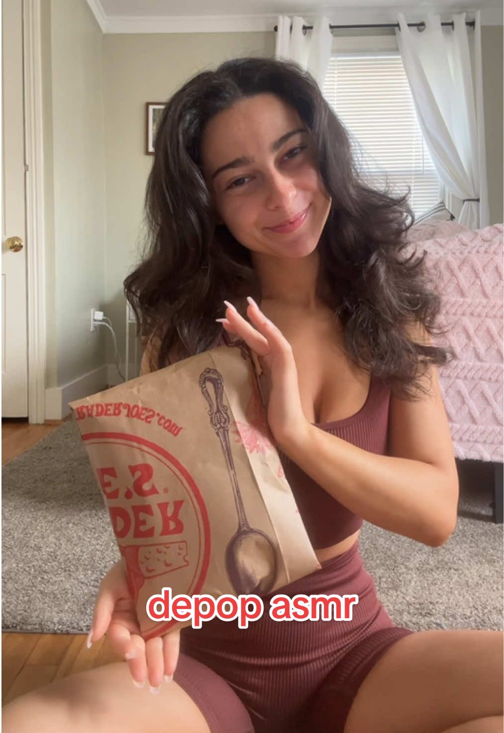 @Kayla said it gave her chills🤭  #depopseller #asmr 