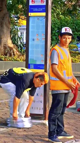 The curious pen 🤣 #funnyvideos #funnymoments #prankvideos #funnyvideo #funny #prank #funnyprankvideos #prankvideo #funnypranks #funnyprank #fyp 