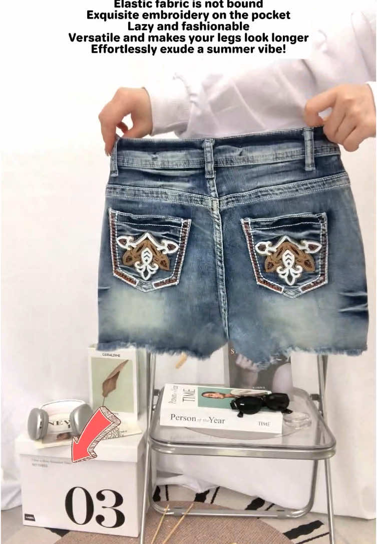 Embroidery Denim Shorts#shorts #short #shortshorts #jeans #denim #women #womenswear #fyp #gift #springtok #springtop #comfort #girl #embroidery 