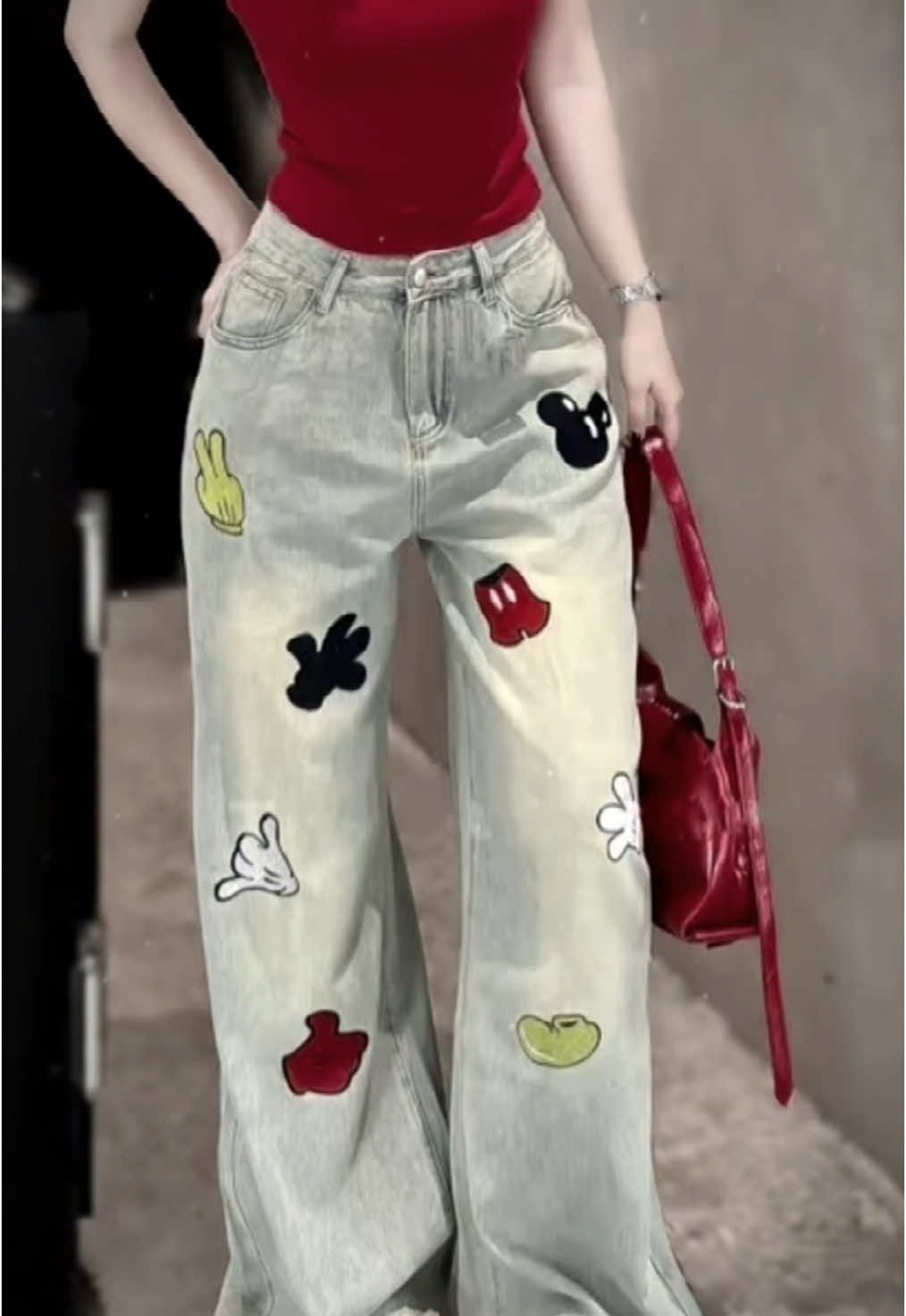 Quần jeans nữ ống suông phối thêu bàn tay #fy #oofd #quanjean #quanjeannu #quanjeanongrong #quanjeansuong #outfit #xuhuong 