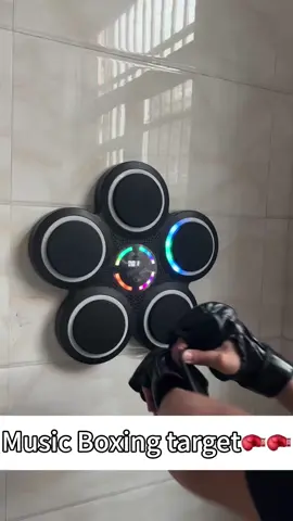 Good sport 🥊musicboxingmachine 🥊#boxing #boxing🥊 #musicboxing #boxingworkout #GymTok #boxingtips #homeworkout #tiktokshopmemorialday #tiktokshoprestock #tiktokshop #boxingmachine #Fitness #gym #musicboxingmachine #family #fyp #tiktok #funny 