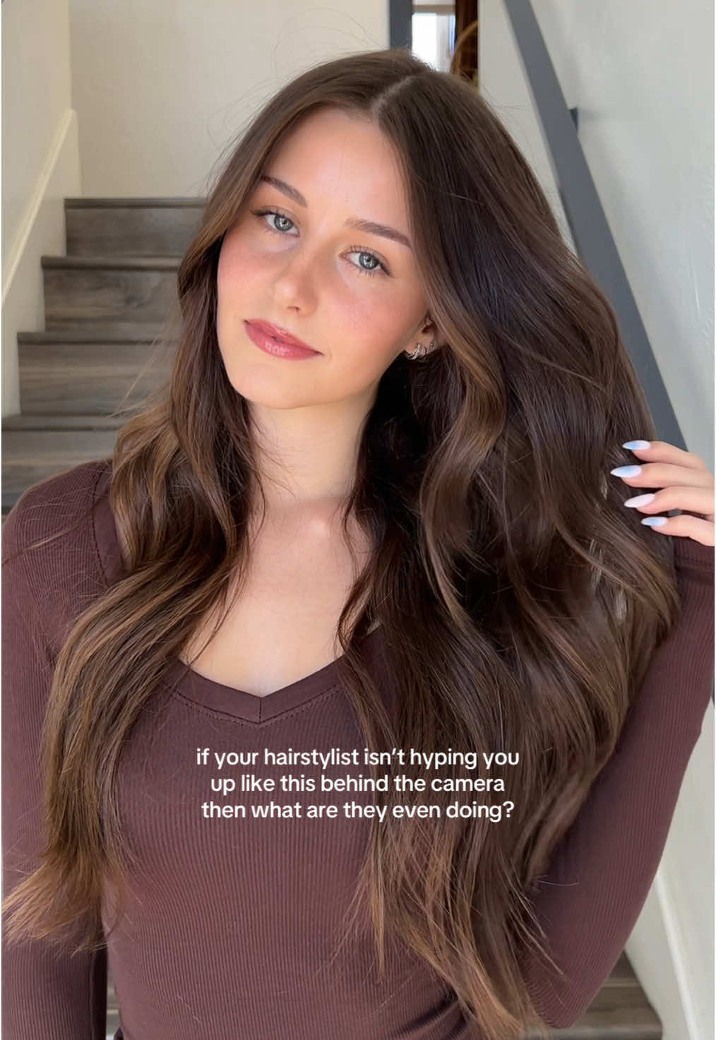 i swear these only turn out good because she’s always hyping me up behind the scenes @Avery luedtke #hairrefresh #hairday #hairsalon #darkgloss 