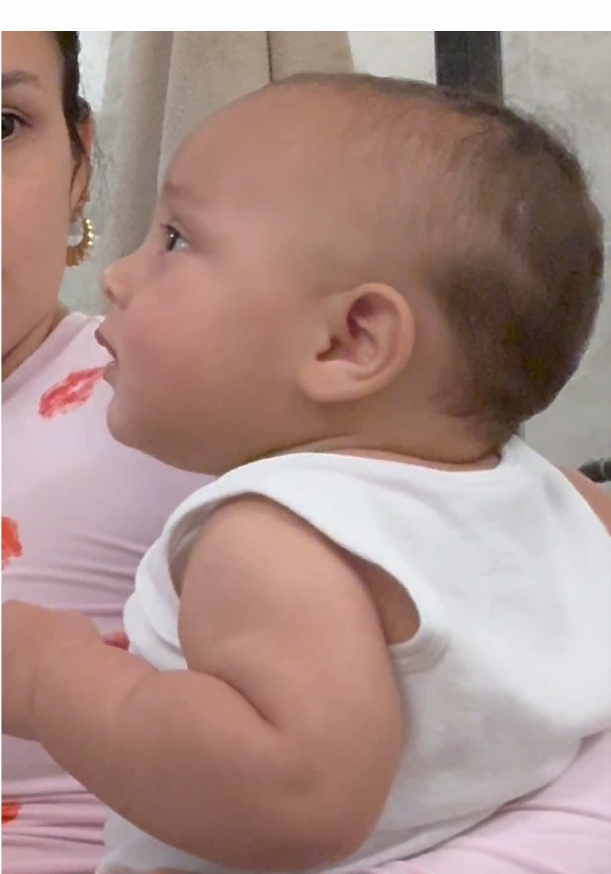 His smile be disappearing forreal 😭😂😂😂@Zaza @Sachi 🌷 #babies #viral #funny #prank 
