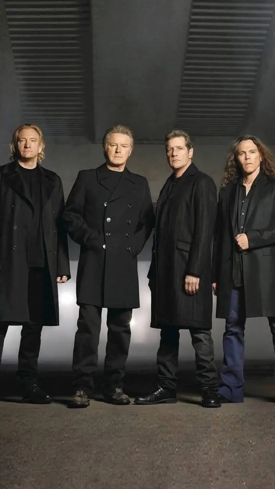 The Eagles Band are a renowned American rock band known for their harmonized vocals, blending rock, country, and folk elements. Formed in Los Angeles in 1971, the band achieved significant success during the 1970s, with hits such as 