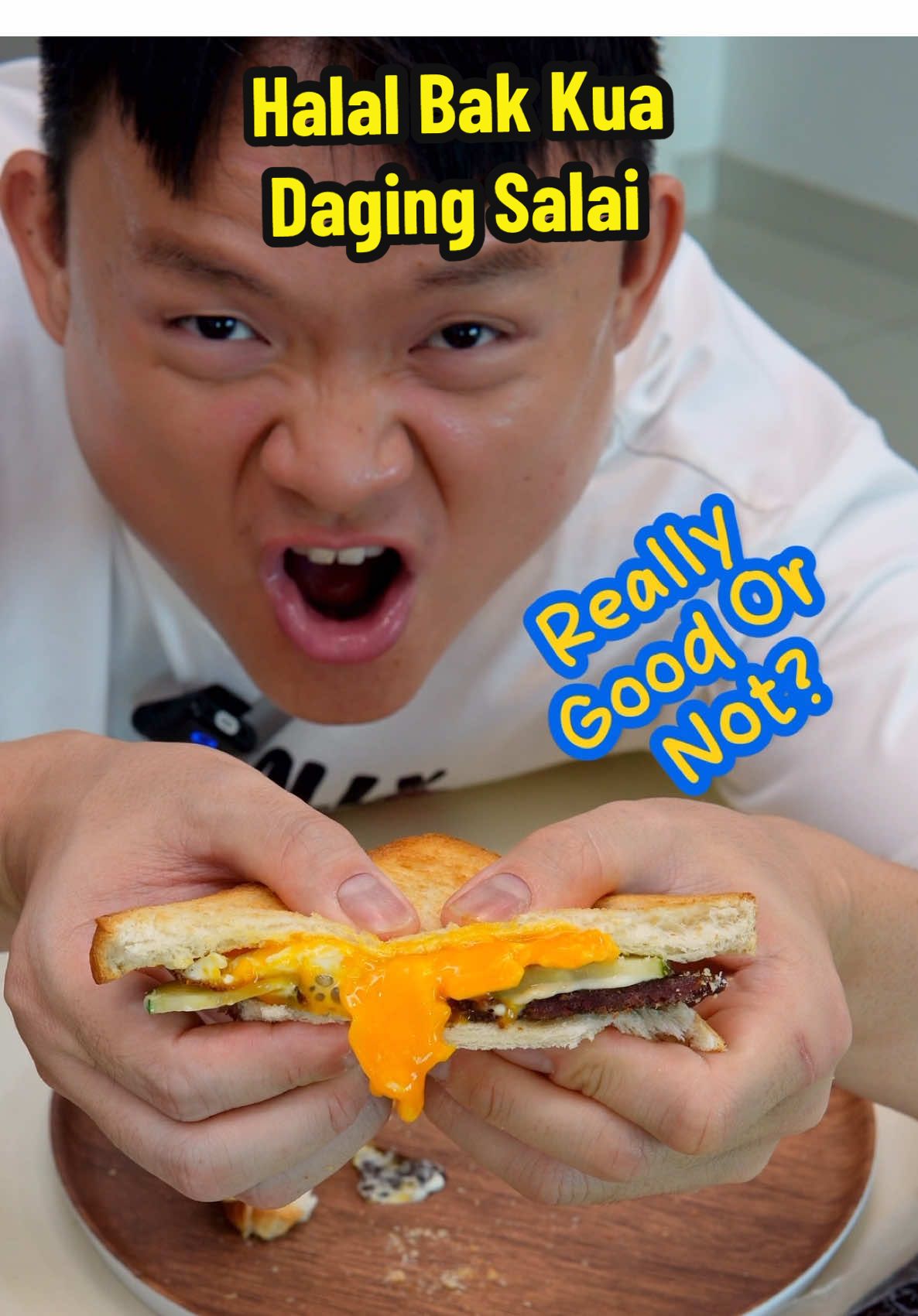 Making Halal Bak Kua/ Daging Salai Sandwich! REALLY GOOD OR NOT? #hungrysam #reallygoodornot #dagingsalai 
