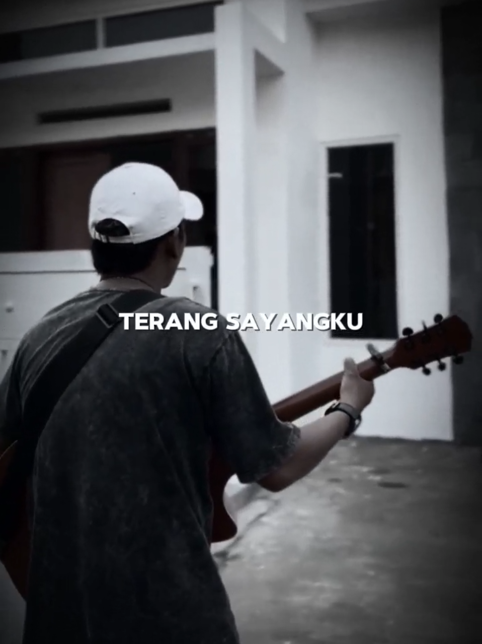 ngomongo terus terang sayangku #samar #liriklagu #coverlagu #lagujawa #jawapride #fypage #xyzbca 