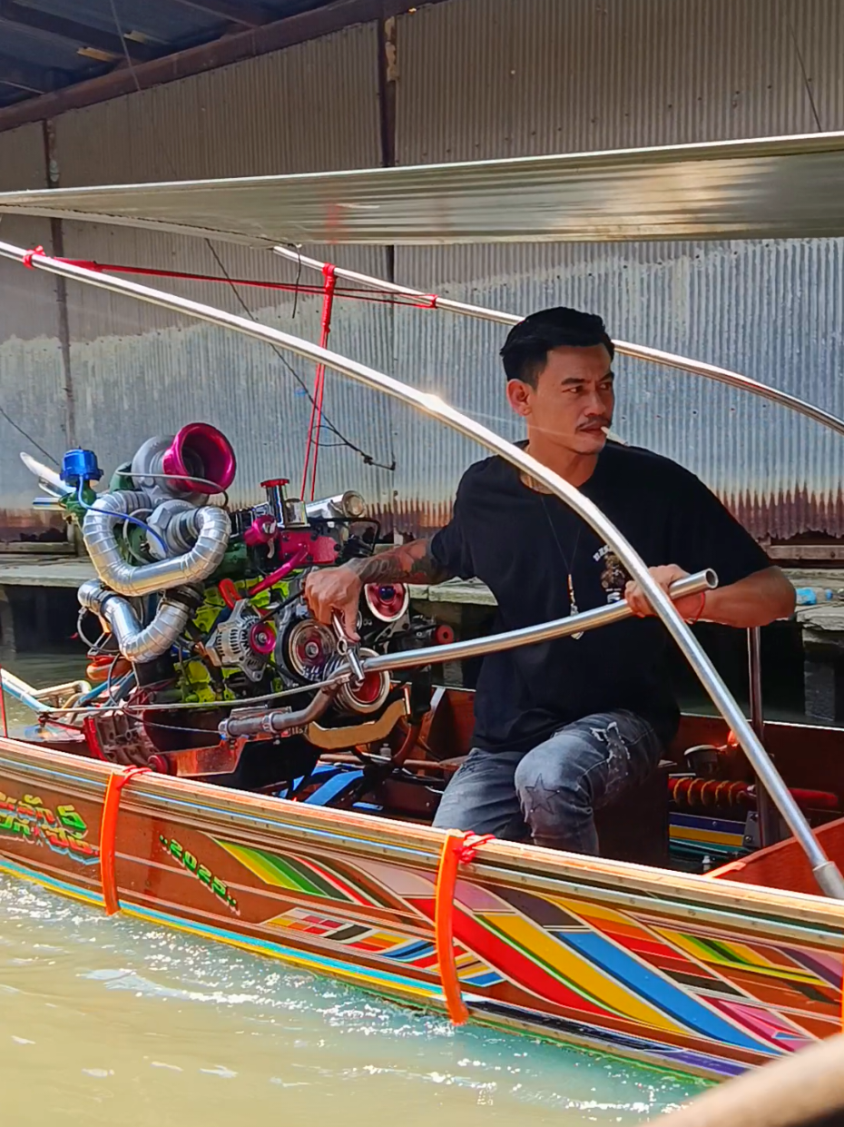 มีผมใว้ไม่มีเหงา ถ่ายหมดไม่สนท่าไหน📸📸😍😍#เรือซิ่ง #เรือซิ่งบ้านแพ้ว #ของดีบ้านแพ้ว #เรือซิ่งประเทศไทย 