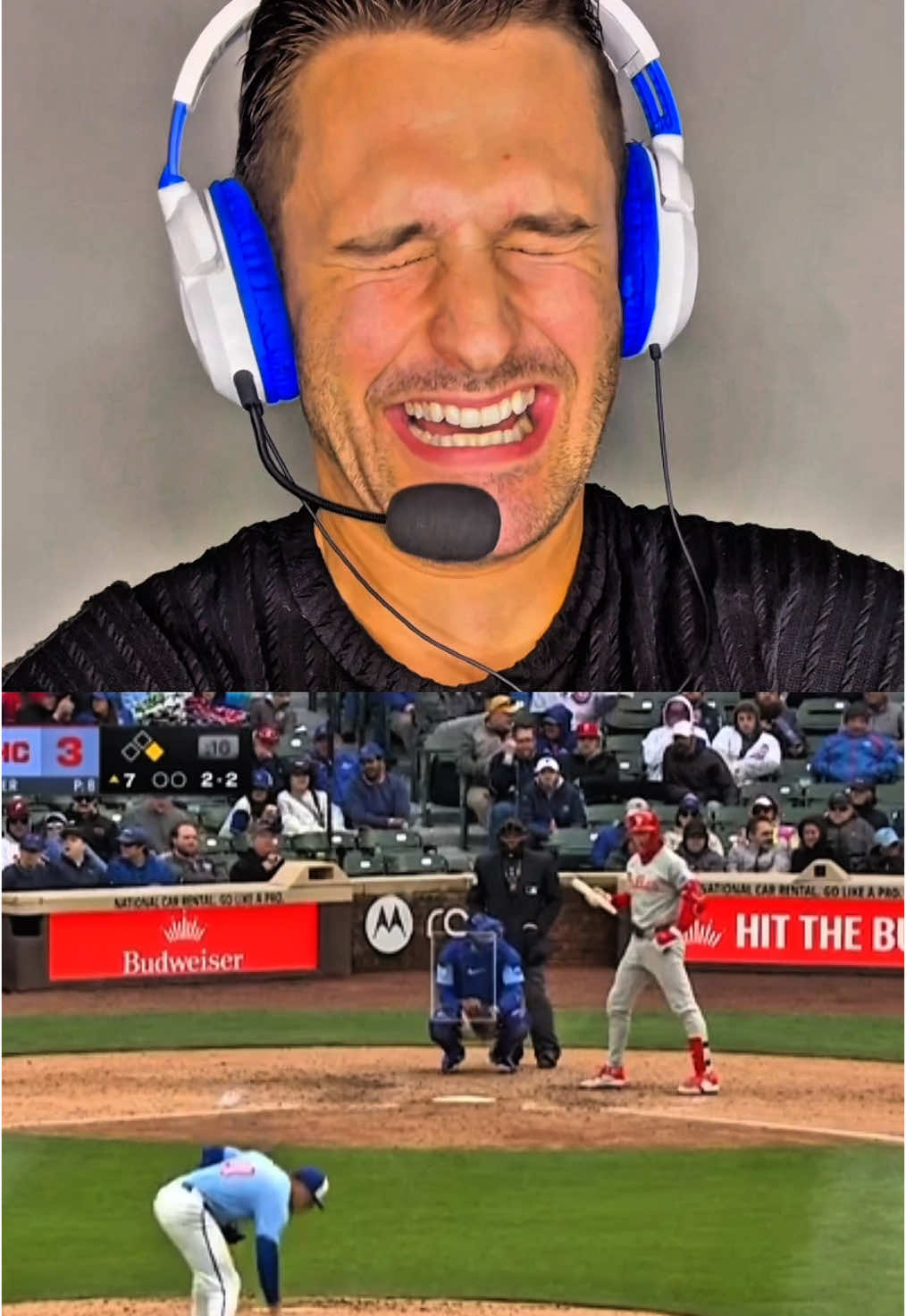 “I was just hittin buttons next thing I know I got some woman sayin ‘Can I help you sir?’”🤷‍♂️ #MLB #baseball #announcer #commentator #funnymoments #phillies #philadelphiaphillies #tommccarthy #johnkruk #buttons 