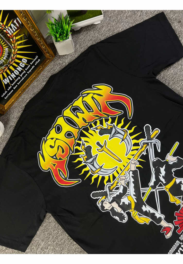 New desain dulur kaos ashwin, bahan dtf premium dan sudah free stiker🥰 buruan cekout dapatkan promonya !! Untuk keranjang kuning dibawah ini 🛒⬇️ #pshw1903 #pshwpusatmadiun #pshwindonesia #pusatmadiun #pshw_tm_1903 #pshwtulungagung #pshwtrenggalek 