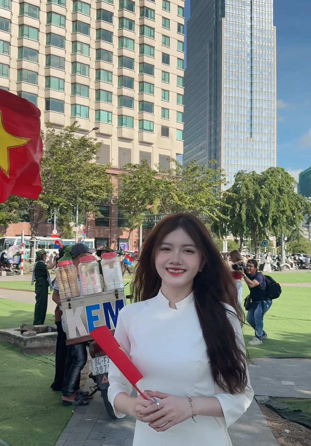 Nếu niềm tự hào có màu sắc, thì đó sẽ là màu của lá cờ đỏ sao vàng🇻🇳❤️ #ViệtNam #xuhuong #50namgiaiphongmiennnam🇻🇳 