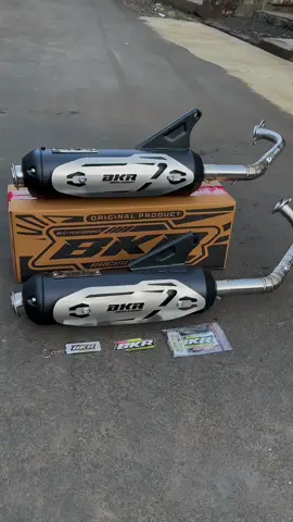 sudah ready model moncong kenochi inlet 38, segera di list order der🔥 #knalpotbkrracing  #knalpotstandartracing  #knalpotracing  #knalpotkenochi  #kenochishijiro  #knalpotshijiro 