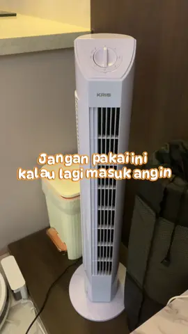 Kepanasan bisa bikin emosi lhoooo #kipasangin #kipasanginlantai #azko #kris #fyp #tiktokvideo #racuntiktok 