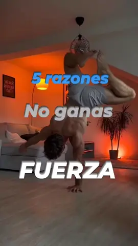 ¿Te suena familiar? Si no estás ganando fuerza, probablemente es por esto. No es tu culpa, pero sí es tu momento de cambiarlo. 💥 Te llevo de 0 a fuerte, aunque tengas poco tiempo. ✍️ Escríbeme “Fuerza” y te cuento cómo empezar. . . . . . #CalisteniaInteligente #GanaFuerza #EntrenaDesdeCero #CursoDeCalistenia #FuerzaFuncional #CuerpoFuerte #SinGimnasio #EntrenamientoMinimalista #EntrenaConSentido #CalisteniaEnCasa #ProgresiónReal  Atleta desconocido, dm para dar creditos