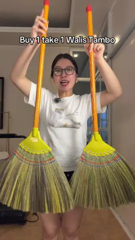 Pwedeng bumili ng isahan, Buy 1 take 1 at madamihan na walis tambo sa yellow basket 😍 #walistambo #tambo #walis #buy1take1 
