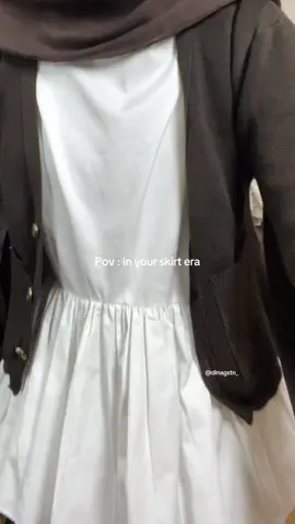 In my skirt era #outfitcheck #outfitinspo 