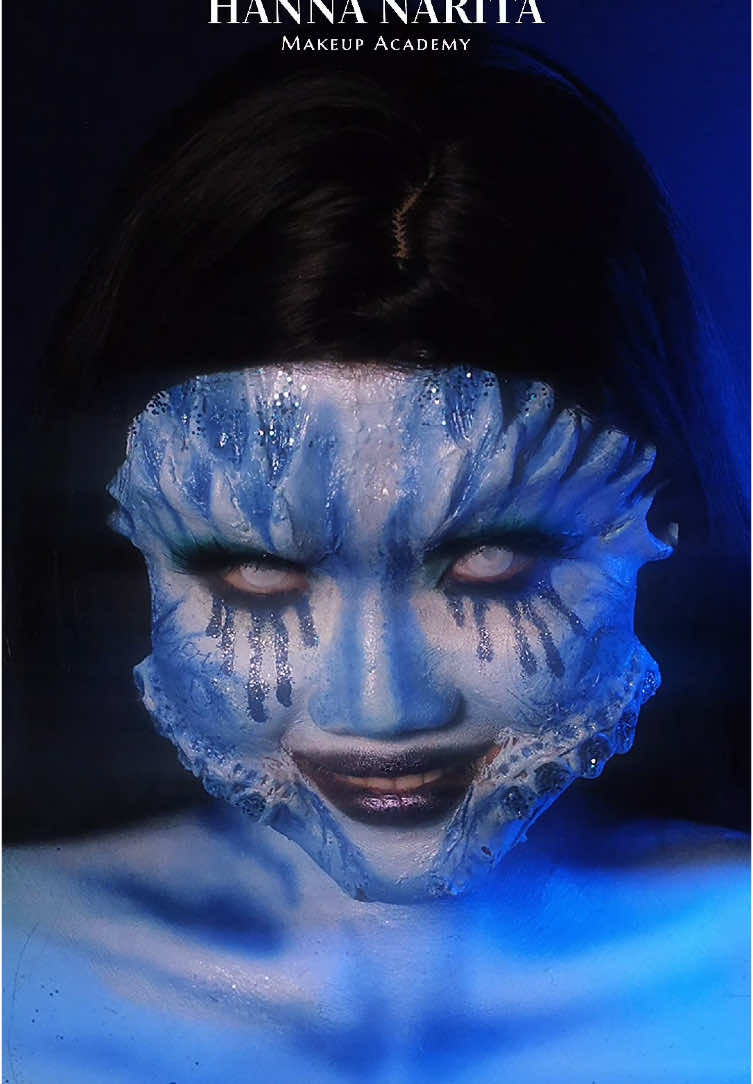 Siren SFX transformation by our talented student🧜🏽‍♀️ SFX Makeup from Beau Program✨ Let’s join our class to upgrade your makeup skill🌊 #hananaritaacademy #sfxmakeupartist #siren #halloweenmakeup #hairdoclass #makeup #hairdoclass #sfxartist #sfxtutorial #transition #fyp #viral #beauty #BeautyTok #makeupacademy #makeupclass 