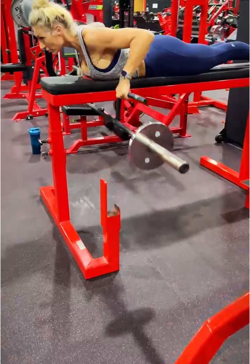 Back day with @IFBB PRO RICO RIVAS  #trainhard #duespaid #motivation #backworkout #GymLife #gymrat #fitlife #inspired #workout #workoutmotivation #bodybuilding #prep #sonomacounty #tiktok #fyp 