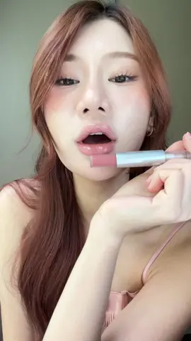แม๊สีสวยมากกกกกกก สีนี้แมสที😭🧡#ลิปกลอส #ลิปติดทน #ลิปดูโอ้4u2 #รีวิว4u2 